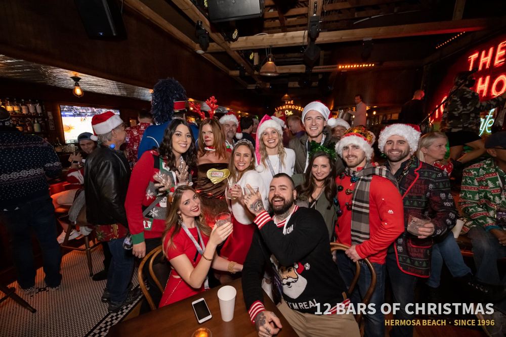 12 Bars of Christmas crawlers in costume, 2021