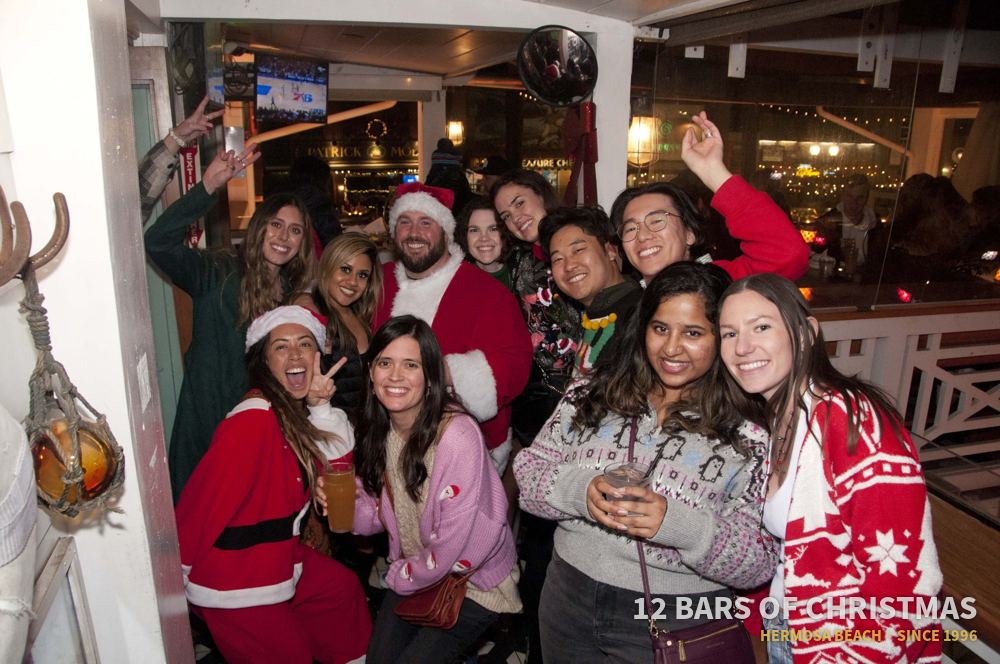 12 Bars of Christmas crawlers in costume, 2022