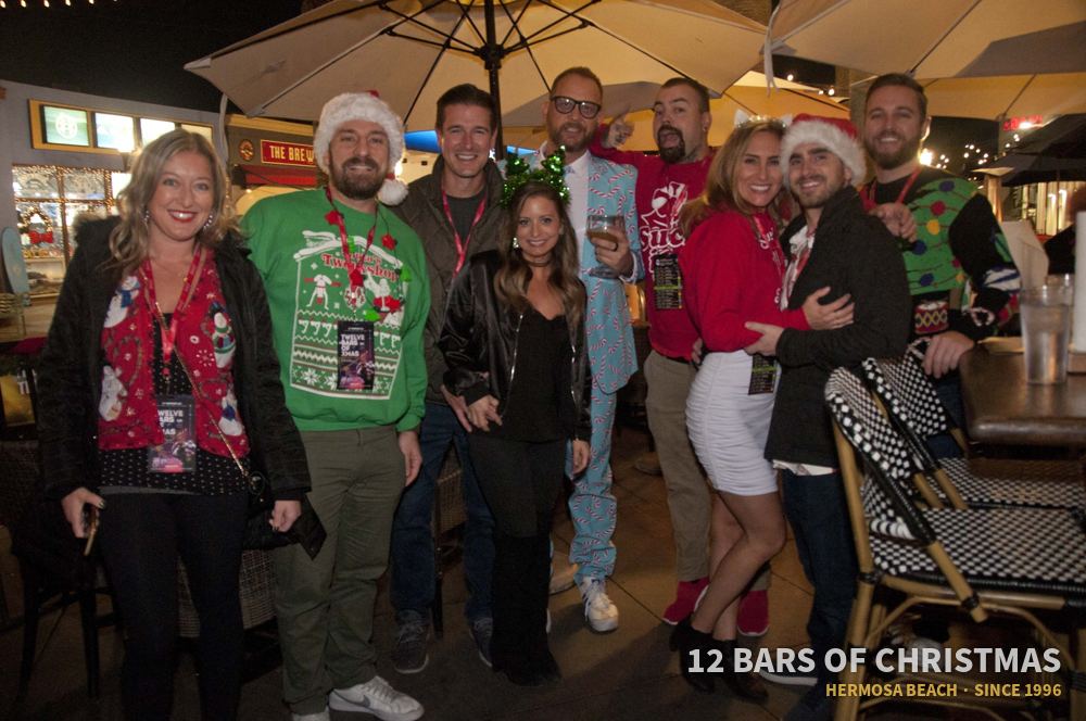 12 Bars of Christmas crawlers in costume, 2022