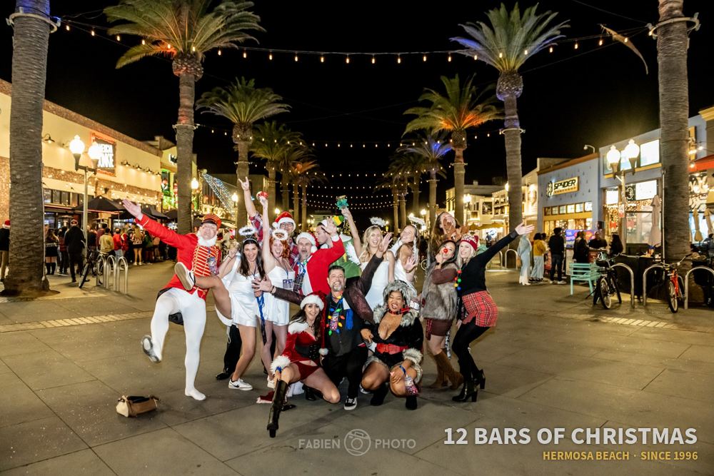 12 Bars of Christmas crawlers in costume, 2023