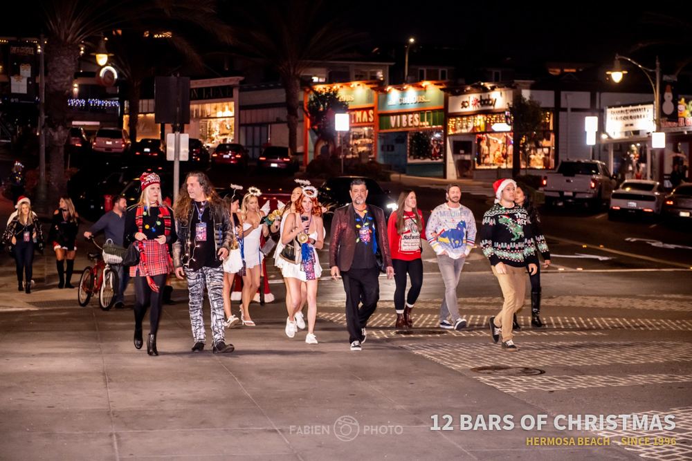 12 Bars of Christmas crawlers in costume, 2023