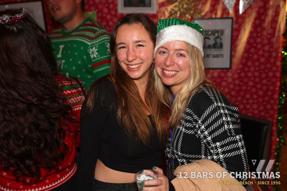 12 Bars of Christmas crawlers in costume, 2023