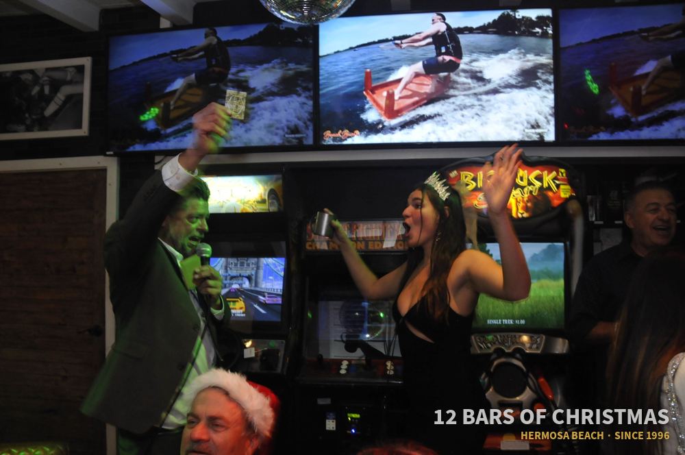 12 Bars of Christmas crawlers in costume, 2024