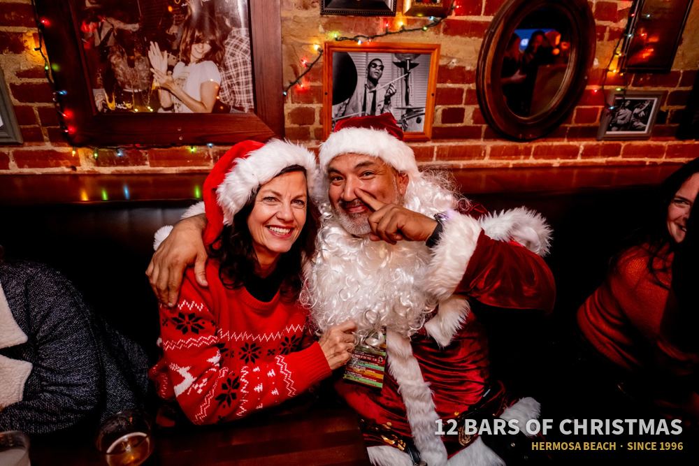 12 Bars of Christmas crawlers in costume, 2025